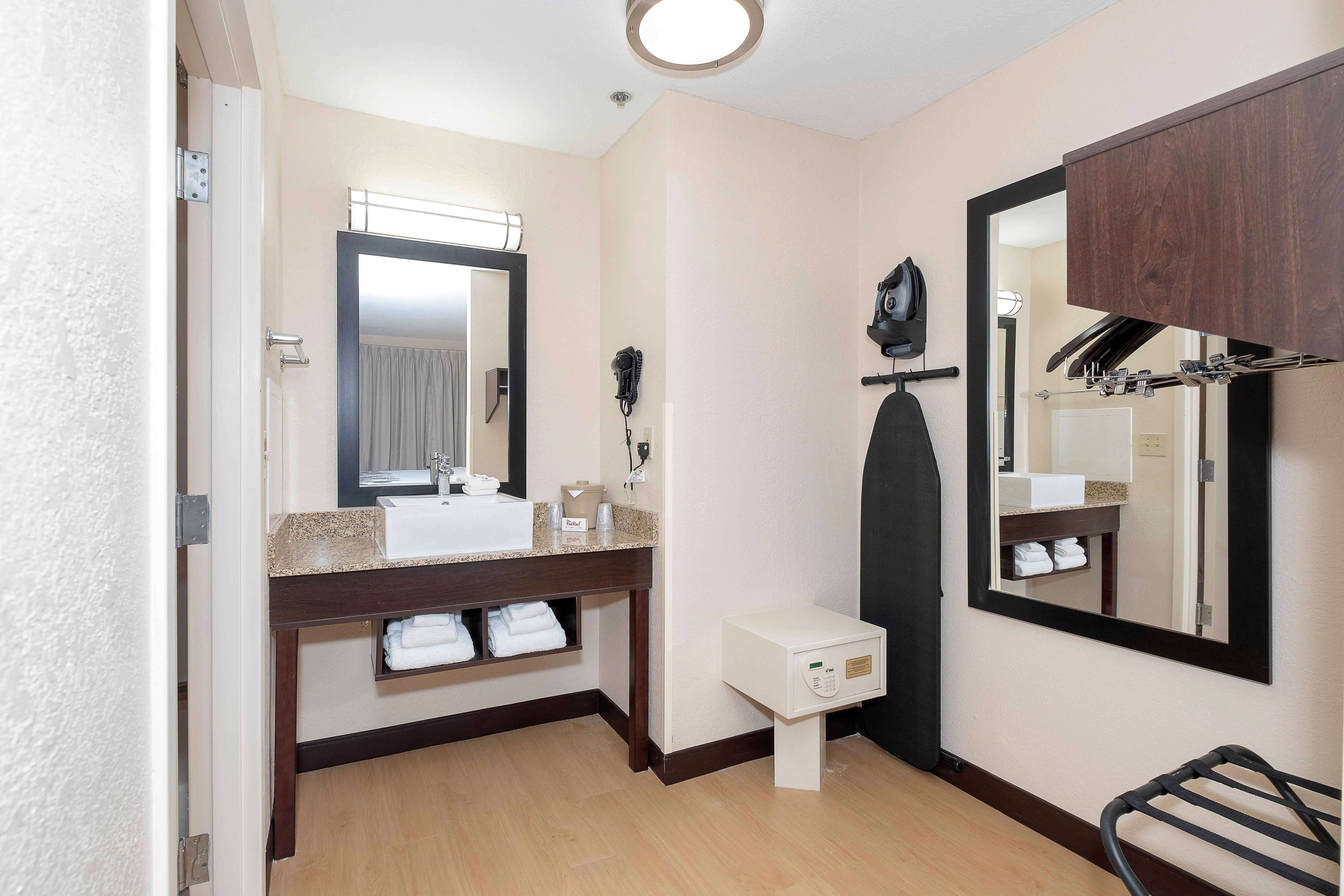 Red Roof Inn Plus+ Jacksonville - Southpoint Zewnętrze zdjęcie