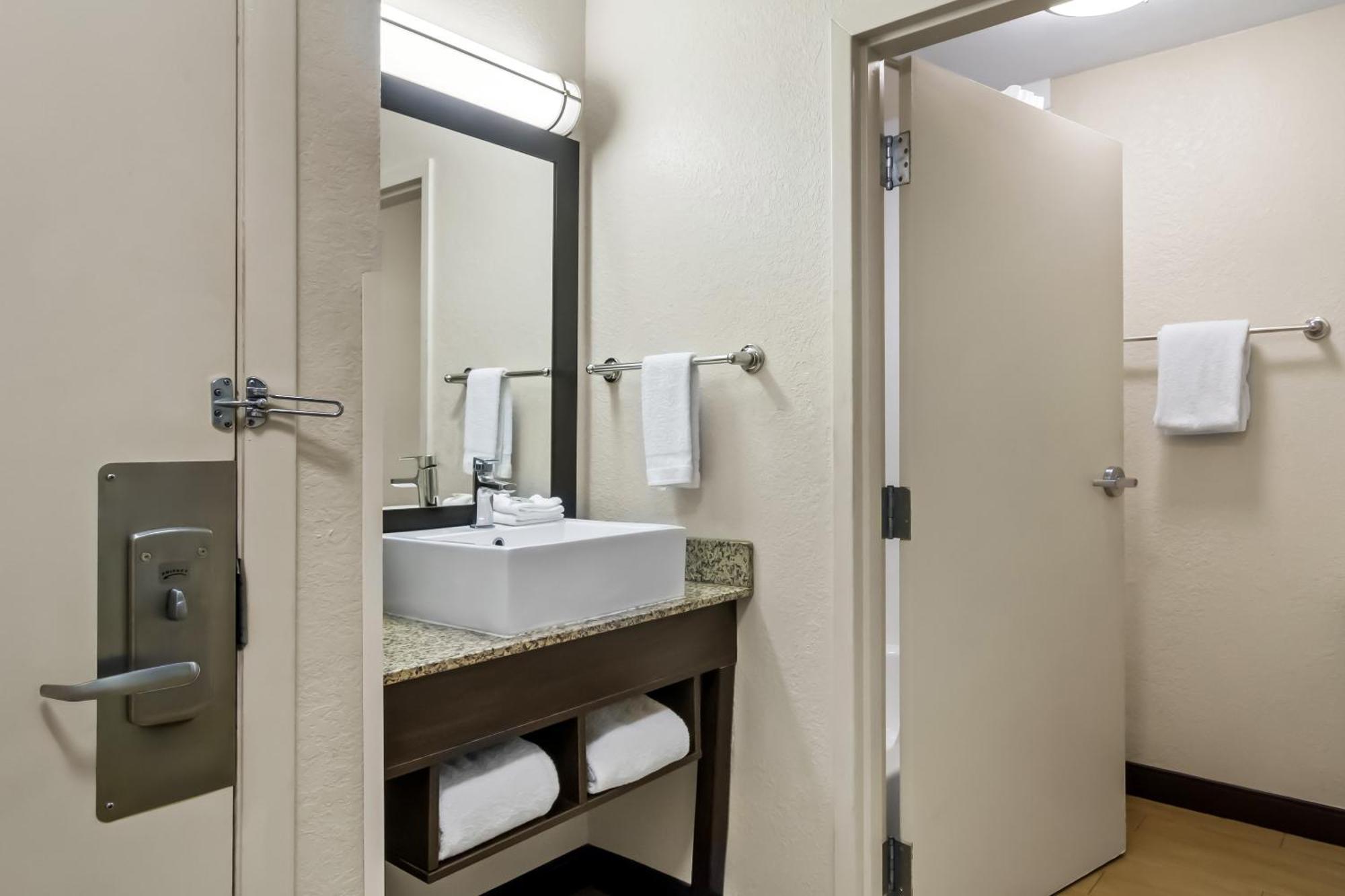 Red Roof Inn Plus+ Jacksonville - Southpoint Zewnętrze zdjęcie